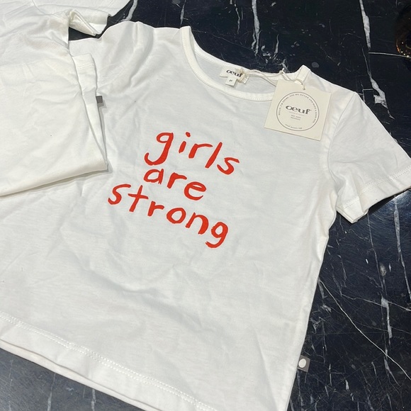 Oeuf Other - Girls are strong tee